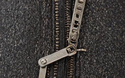 Zipper repair service